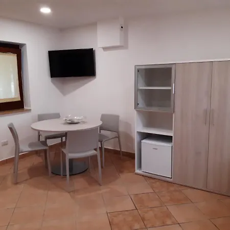Lucilla Bed & Breakfast *