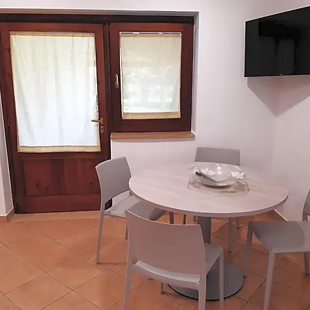 Lucilla 3* Altavilla Silentina